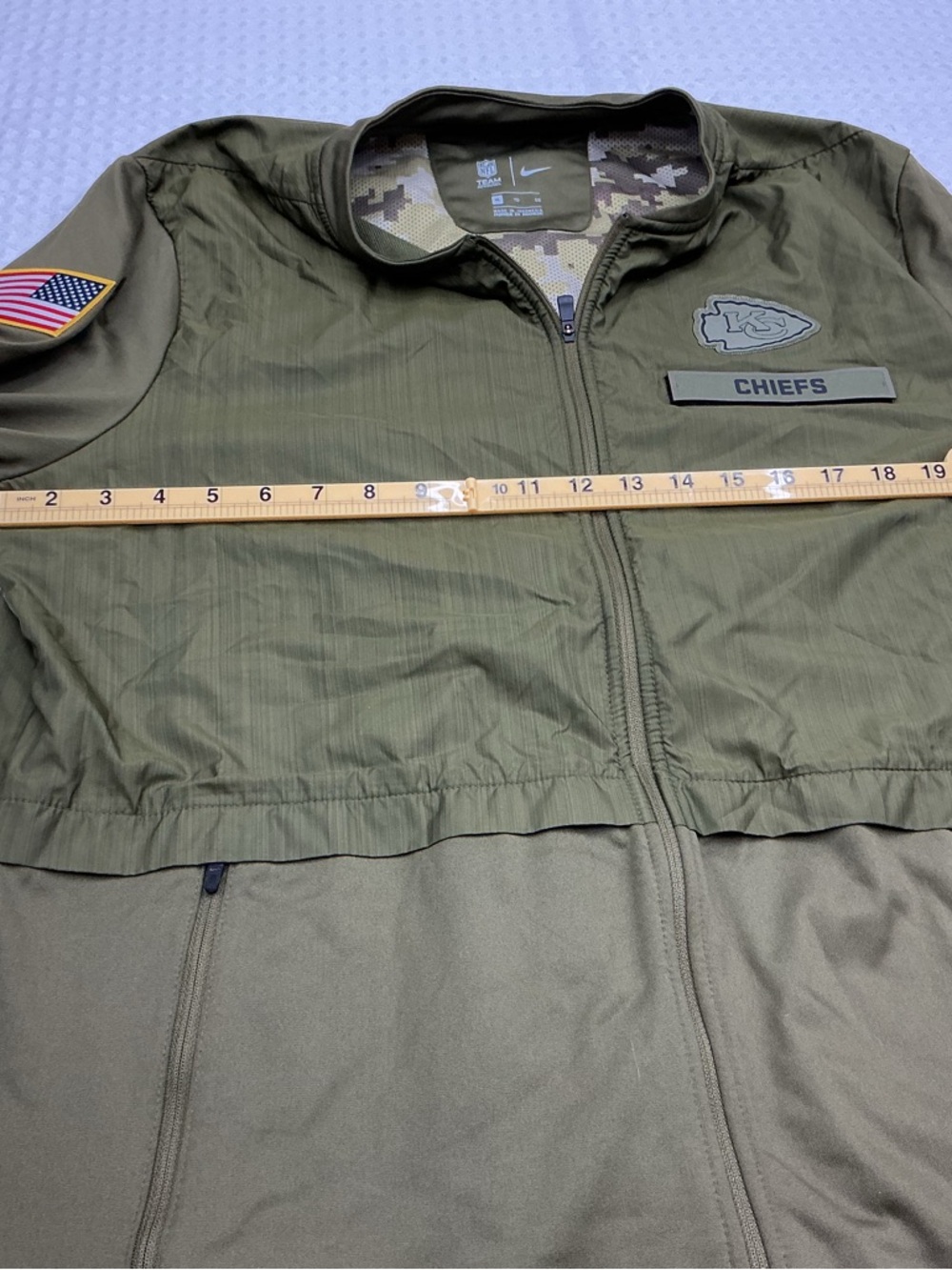 NFL Olive Green Camo Team Apparel Nike Jacket - Picture 5 of 8